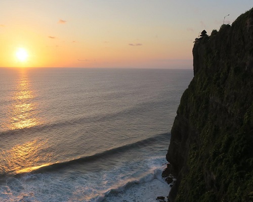 Uluwatu Temple | Bali Denpasar and Uluwatu Tour | Bali Golden  Tour