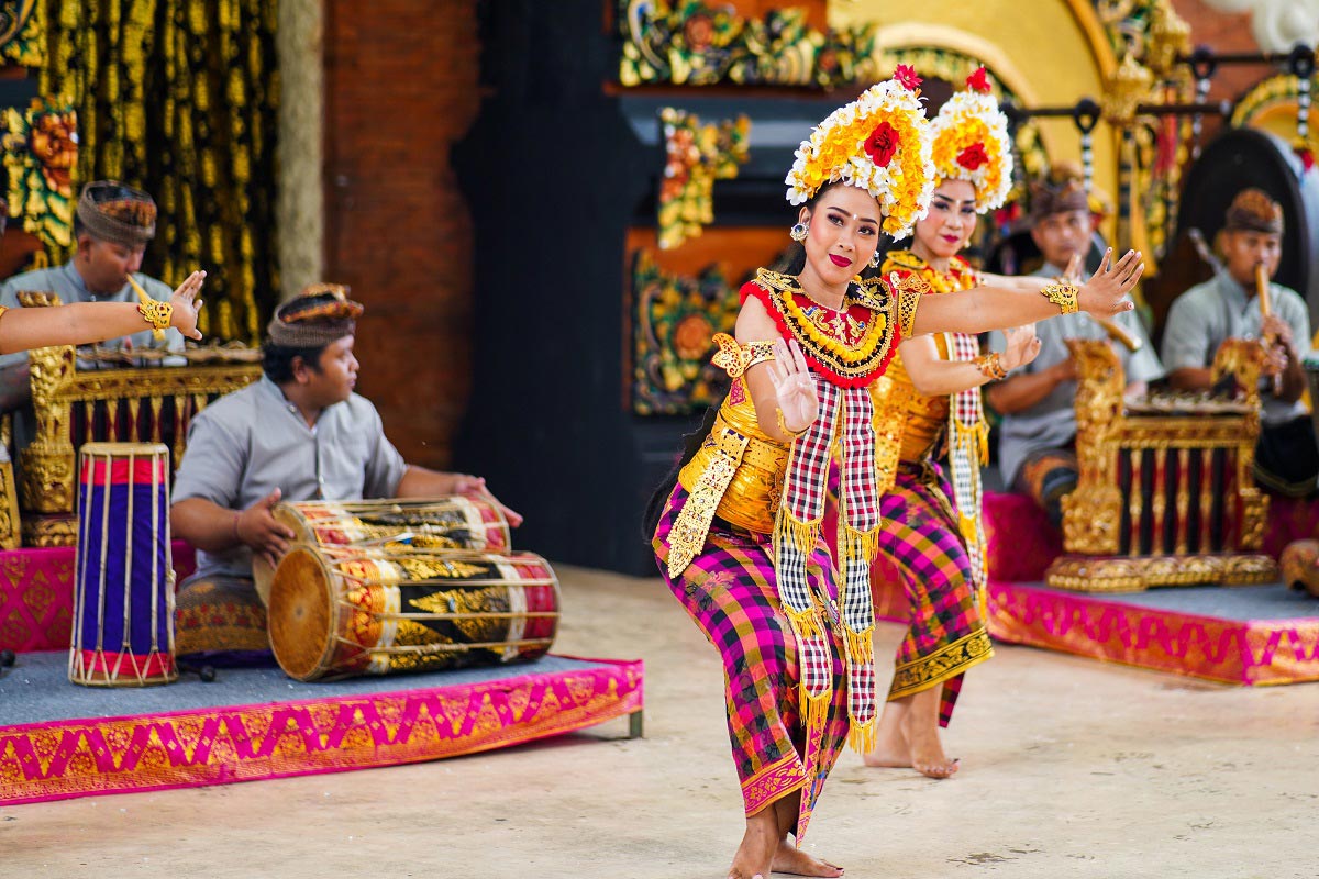 Bali Legong Dance | Bali Legong Keraton Dance | Bali Golden Tour