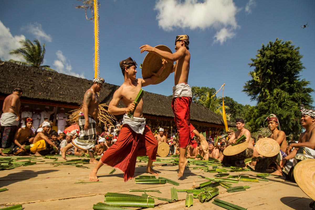 Bali Perang Pandan | Tenganan War Dance | Tenganan Mekare Karean