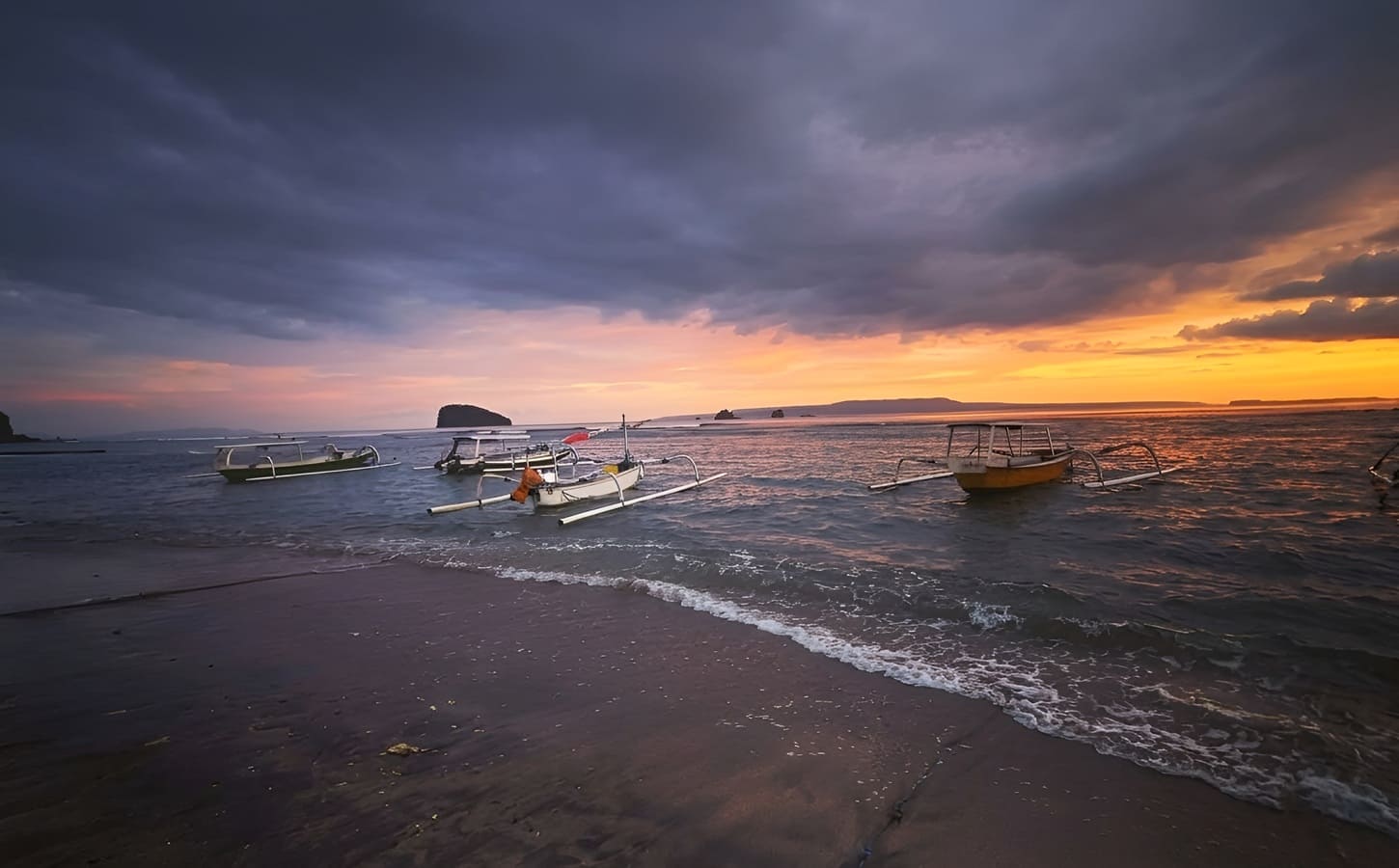 Candidasa Beach | Grey Sands Beach in East Bali