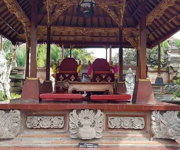 Ubud King Throne | Gianyar Places of Interest | Bali Golden Tour
