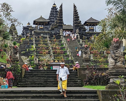 Bali Besakih and Penglipuran Tour | Bali Full Day Tours | Bali Golden Tour