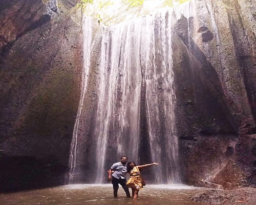 Bali Waterfall Tour  | Tukad Cepung Waterfall | Bali Golden Tour