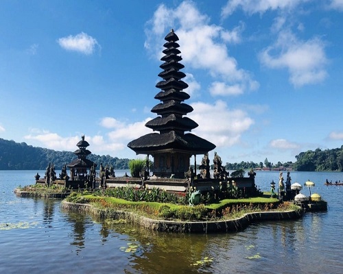 Jatiluwih and Tanah Lot Sunset Tour | Ulun Danu Beratan Temple | Bali Golden Tour